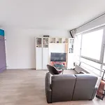 Studio Accueillant Avec Vue A Belleville