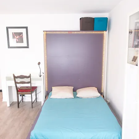 Apartment Accueillant Avec Vue A Belleville